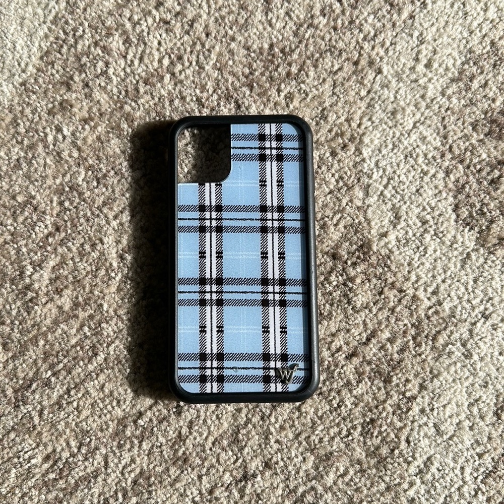 blue plaid wildflower phone case